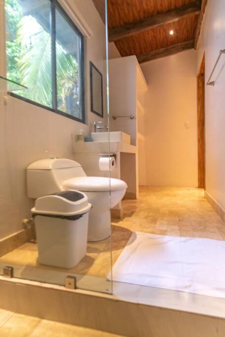 Surfside Apartments - Mal Pais マルパイス エクステリア 写真