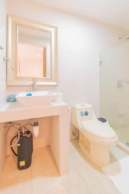 Surfside Apartments - Mal Pais マルパイス エクステリア 写真