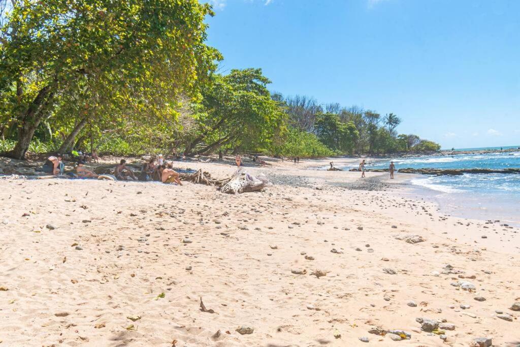 Surfside Apartments - Mal Pais マルパイス エクステリア 写真